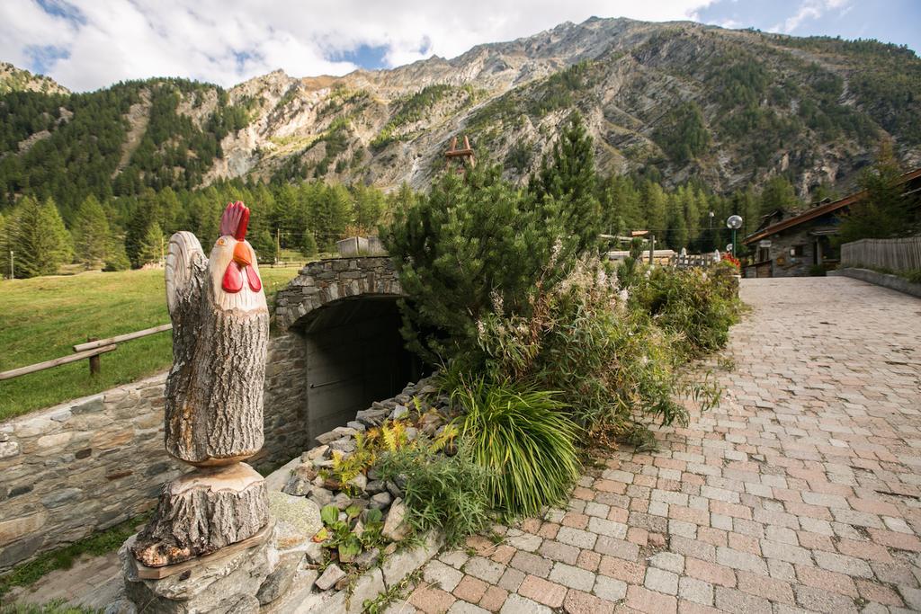 Hotel Restaurant La Barme Конье Экстерьер фото
