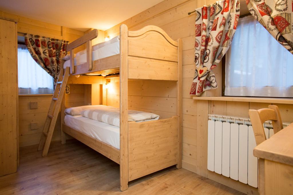 Hotel Restaurant La Barme Конье Экстерьер фото